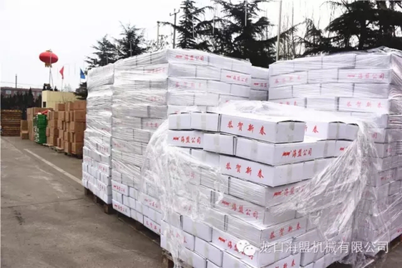 金鸡献礼，海盟员工发年货啦！